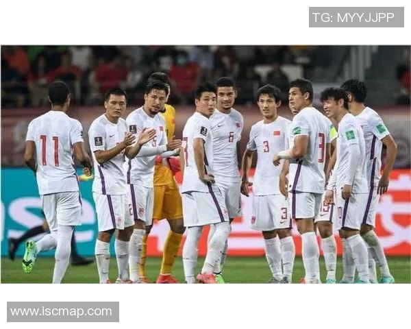 中国男足迎战马其顿足球队力争在国际赛场上取得佳绩